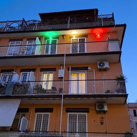 Caprara Metro Cornelia Apartment *